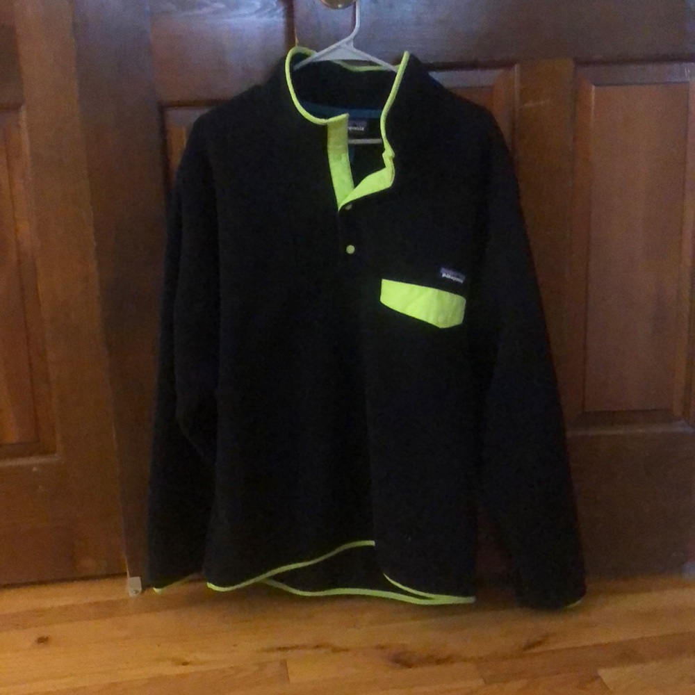 Fleece pullover